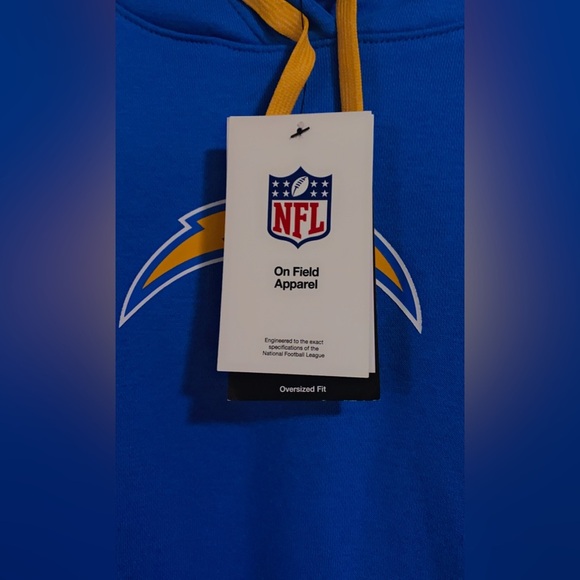 Women’s Chargers NFL Blue and Yellow Sporty Pullover Sweater oversized - Picture 3 of 4